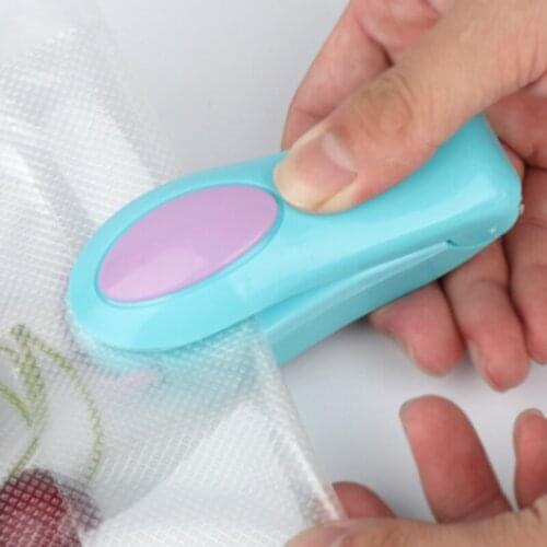 New Handheld Vacuum Sealing Machine Portable Mini Food Snack Bag Clip Heat Sealing Machine Sealer For Home Kitchen Accessories