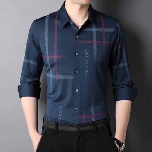 2021 Spring and Autumn New Mens Long Sleeve Elastic Plaid Non Constant Shirt Casual Thin Shirt Dad Mens Wear