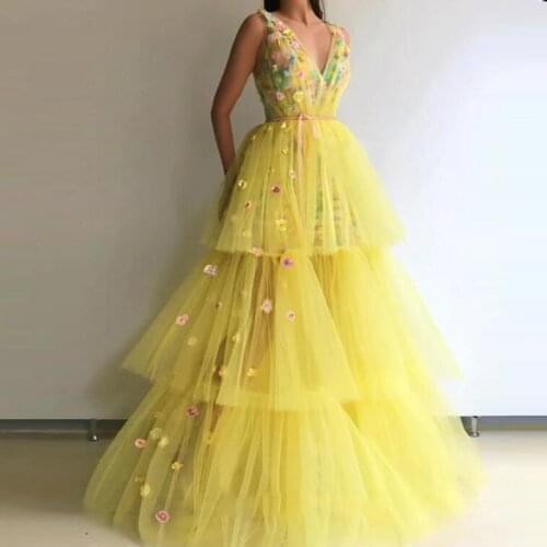 3D Flowers Evening Dresses V-Neck Appliques A-Line Prom Dresses Custom Made Tiered Formal Party Dress for Graduation Gown 2020