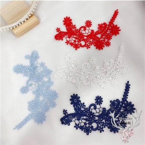 5Mirror pairs Small Daisy Leaking Flower Stickers Exquisite Embroidered Patch Applique Cloth diy Pair Flower Patch 9*20cm