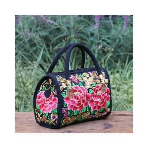 Fashion national embroidery women shopping handbag!Nice Floral embroidered lady shoulder&crossbody bags Hot multi-use Canvas bag