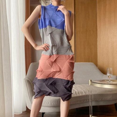 Manufacturer for straight Japanese Miyake wind pleats summer beautiful fashion and leisure large diamond pleats dress