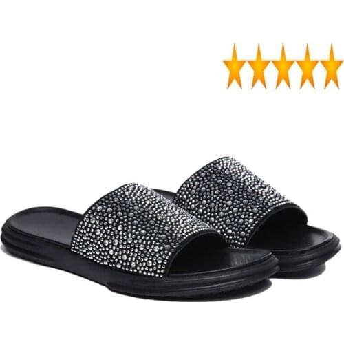 Genuine 2021 New Summer Luxury Leather Outdoor Beach Sandals Fashion Rivet Runway Slippers Men Shoes Chaussure Homme