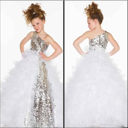 2019 Cute Lovely Girls Pageant Dresses Sequins Crystal Ruffles A Line Tulle Flower Girl Dresses With One Shoulder Neckline