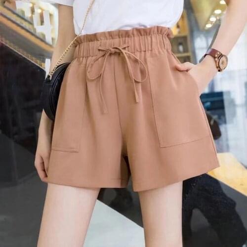 2021 New Casual Comfortable Elegant Wild Shorts With Belt Womens Woolen Shorts Autumn Winter Slim Wide Leg A-line Shorts