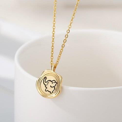The Symbol of the Small Animal Medal Magical Ggirl Pendant Necklace Stainless Steel For Children Friendship Couple Jewelry Gift