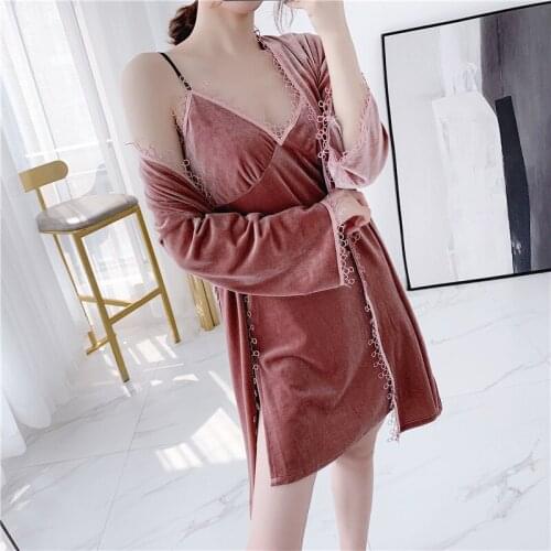 Sexy pajamas womens winter new gold velvet pajamas ladies long-sleeved dressing gown two-piece set simple home wear thick