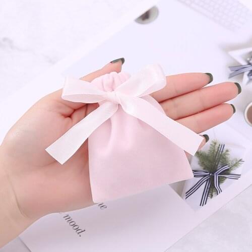 100 Velvet Gift Bag Jewelry Packaging Drawstring Pouches Makeup Lipstick Birthday Wedding Party Favor Bags Wrapping Supply Sack