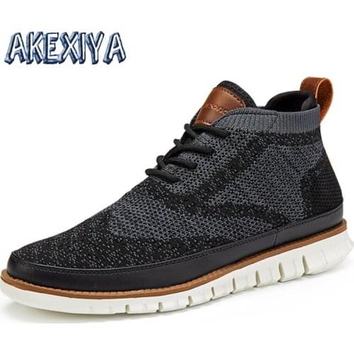 Classic Outdoor Mens Boots Street Mens Sneakers Ankle Boots Walking Punk Fashion Designer High Quality Mens Hiking Sneakers