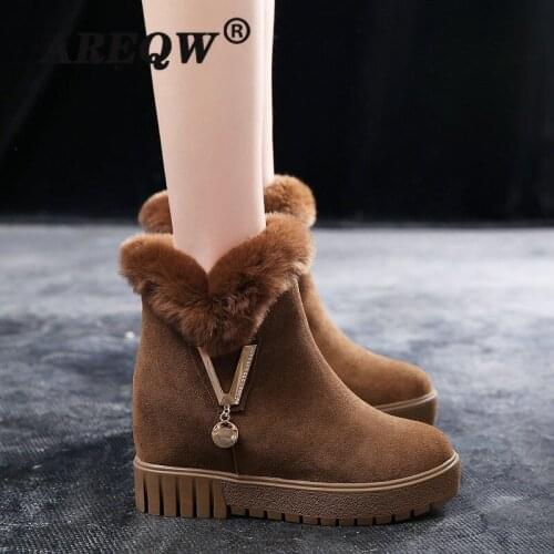 Winter New Fashion Platform Warm Women Snow Ankle Boots Soft Round Head Metal Chain Comfortable Women Casual Martin Boots