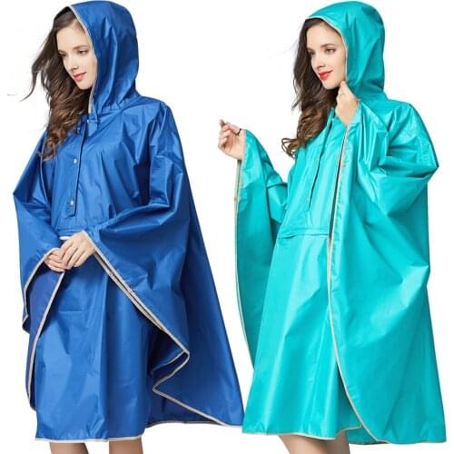 Men Rain Poncho Plastic Raincoat Vinyls Capes Women Jacket Ladies Women Rain Rainsuit Hood Pocket Women Rainwear LZG325