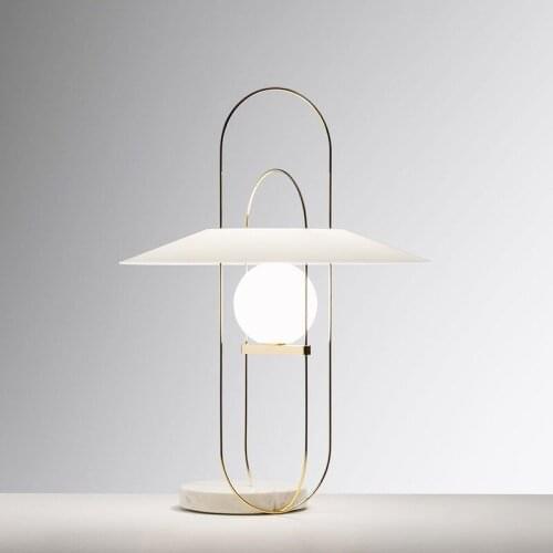 Nordic Line Table Lamp Modern Fashion Table Lights For Living Room Showroom Creative Study Home Decor Desk Ligth Lighting TA170