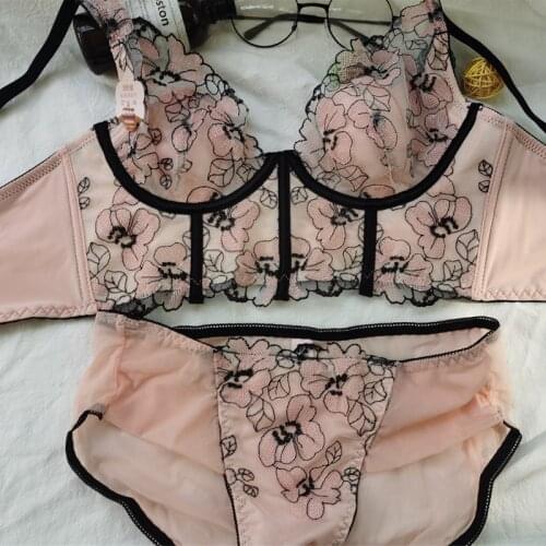 Lace embroidery no steel ring bone clothes bra with underwear sexy thin latex bralette fashion plus size women lingerie set