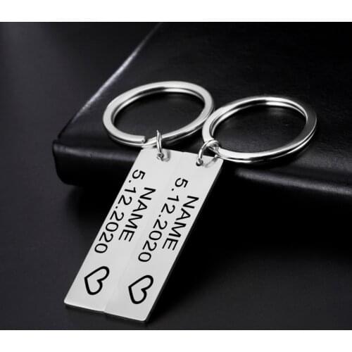 Lemegeton 2PCS Couple Keychain Custom Name Date Stainless Steel Key Chain for Husband Wife Boyfriend Girlfriend Keyring
