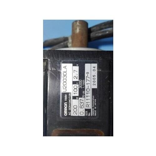 R88M-U20030LA SERVO MOTOR , used in good condition . 80% appearance new , good working , free shipping