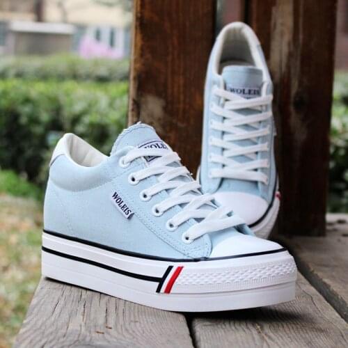 New Fashion Canvas Shoes Height Increase Womens Vulcanize Shoes Breathable Platform Casual Shoes Ladies Flats Lace-up Sneakers
