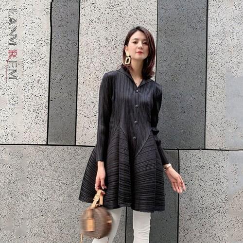 LANMREM dress for female 2021 fashion Autumn solid color white turn-down collar long-sleeved high waist single-breasted 2A1460