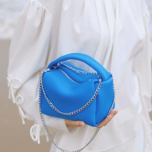 2021 new trendy fashion chain pillow bag French niche all-match messenger handbag