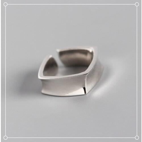 Original Design Popular Square Finger Ring Simple Rings for Women Wedding Engagement Jewelry Gifts
