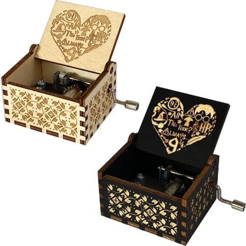 New Carved Music Box Childrens Gifts Christmas Decoration Family Decoration Gift Music Box Hand-operated Music Box
