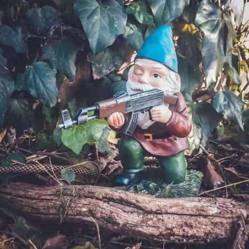 Garden Dwarf Statue Army Combat Troops Resin Crafts Decoration Gnome Resin Handicraft Ornaments Patio Courtyard Micro Landscape