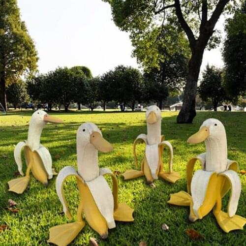 Creative Banana Duck Statue Cute Peeled Banana Duck Figurines Ornaments Garden Decorations Resin Desktop Ornaments 1pc