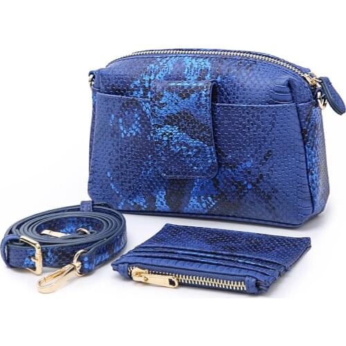 2021 Design Snake Print Leather Shoulder Bag Python Pattern Trendy Pouch Bag Womens Handbag with Coin Card Holder Together