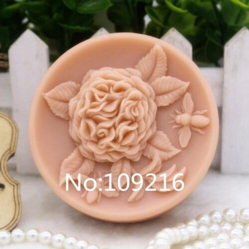 New Product!!1pcs Hydrangea with Honeybee (zx142) Silicone Handmade Soap Mold Crafts DIY Mould
