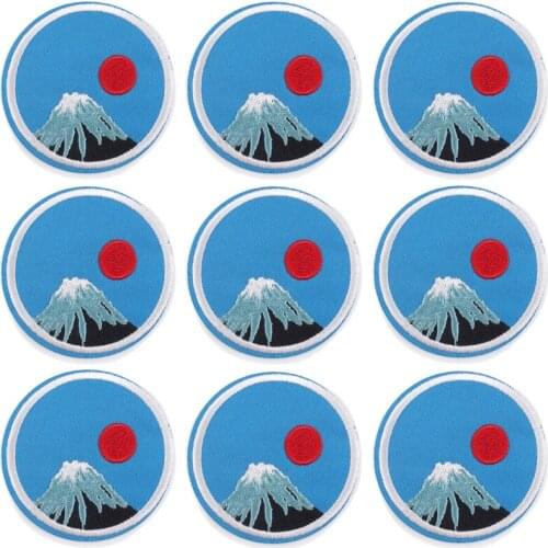 10 PCS Wholesale Japan Mount Fuji Applique Embroidered Patches For Clothing Stickers Cartoon Applique Iron On Patches On Clothes