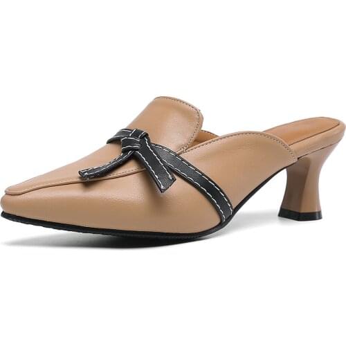 2019 spring and summer new fashion small square head with size code 28-46 Baotou female sandals tide