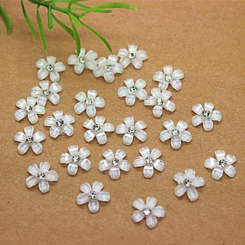 100pcs 10mm cute white resin flower with rhinestone flatback cabochon for DIY phone,nail art decoration