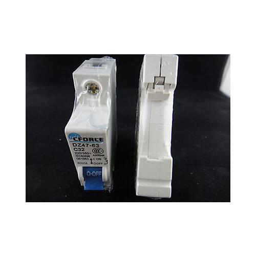 DZ47-63 C32 1P 32A Circuit Breaker