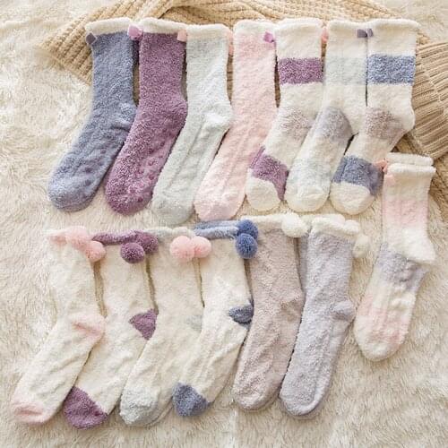 4 Pairs Christmas Coral Fleece Socks Womens Winter Warm Fluffy Soft Slipper Non Skid Sherpa Fleece Lined Warm Comfortable Socks