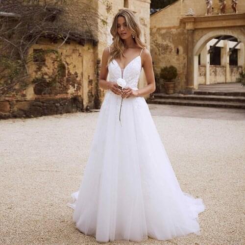 Sexy Wedding Dresses Boho Beach 2021 New Lace Appliques Robe De Mariee Spaghetti Strap Elegant Vintage Bride Gowns Custom Made