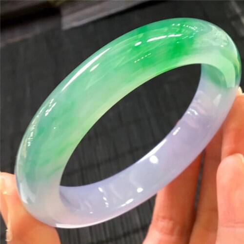 Boutique fine jewelry Natural Burma green bracelet sent certificate jewelry box