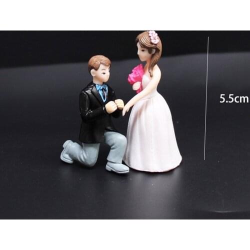 Sweet Lovers Bride Groom Model Miniature Landscape Wedding Decor Ornament Newlyweds Ornaments Diy Wedding Gifts Cake Festival