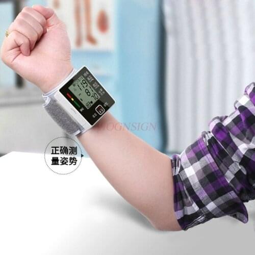 Electronic Blood Pressure Monitor Home Wrist Intelligent Voice Automatic Measuring Instrument Table Charging Sphygmomanometer