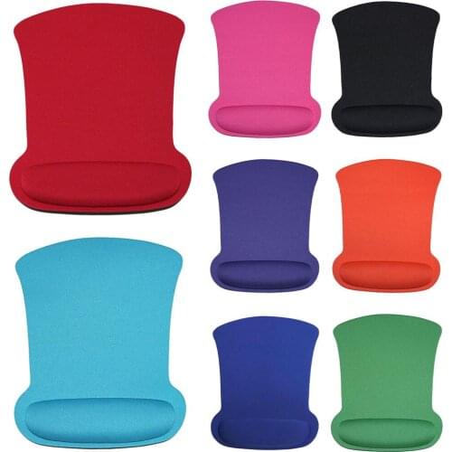 Anti-slip Soft Sponge Gaming Mouse Pad Mat with Wrist Rest Computer Accessory Comfortable to Use Anti-slip Computer Accessory