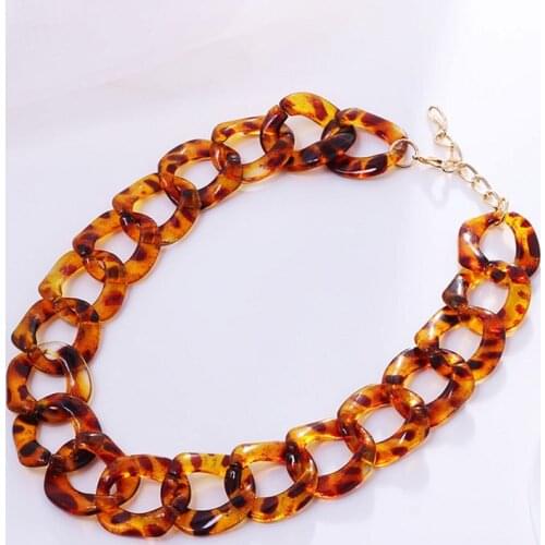 FishSheep Fashion Leopard Acrylic Choker Necklaces For Women Statement Long Chain Big Pendant Necklace Collar Female Jewelry