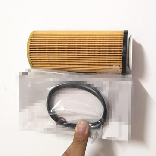 4pcs/lot wholesale price for parts OE No 11 42 7 808 443 engine oil filter OEM No 11427808443