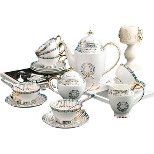Drop shipping Bone China Gold Painted Coffee Set Noble Porcelain Tea Set Ceramic Pot Mug Sugar Bowl Teapot Milk Jug Tea Cup Set