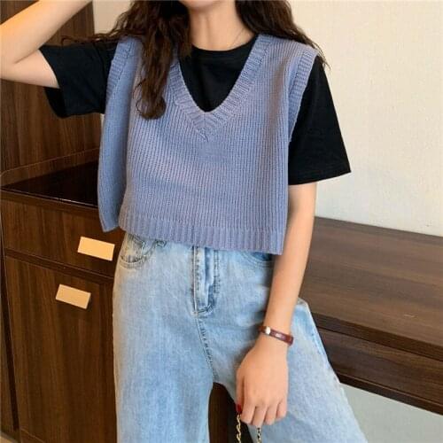 2021 Spring Autumn V-Neck Knitted Vest Korean Style Loose Short Sweater Vests Female Casual Sleeveless Twist Knit Lady Pullover