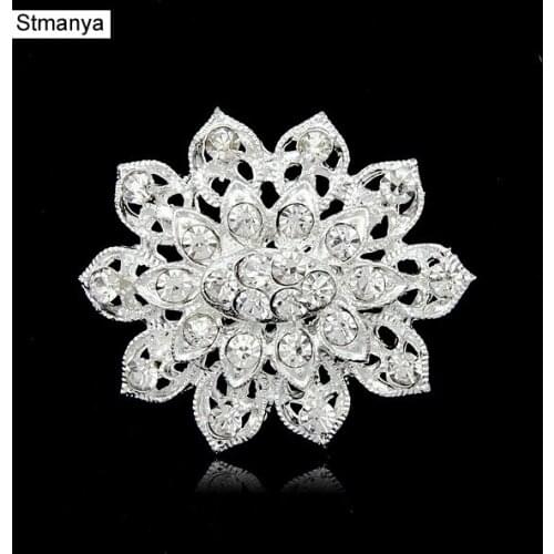 Fashion Silver Color lotus flower Collar Shawl Scarf Buckle pins Brooch Wedding Rhinestone Cute Simple gift jewelry H1171