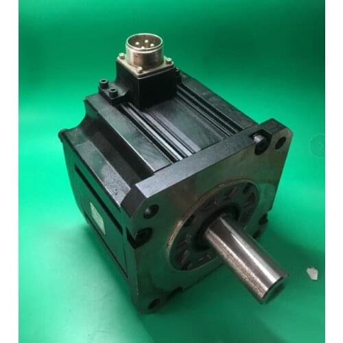 HF-302S servo motor , used in good condition . 80% appearance new , good working , free shipping