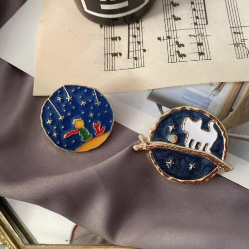 2020 Sale Enamel Pin New Wholesale Japanese Cartoon Lovely Art Star For Cat Prince Drop Glaze Enamel Brooch Pin Accessories
