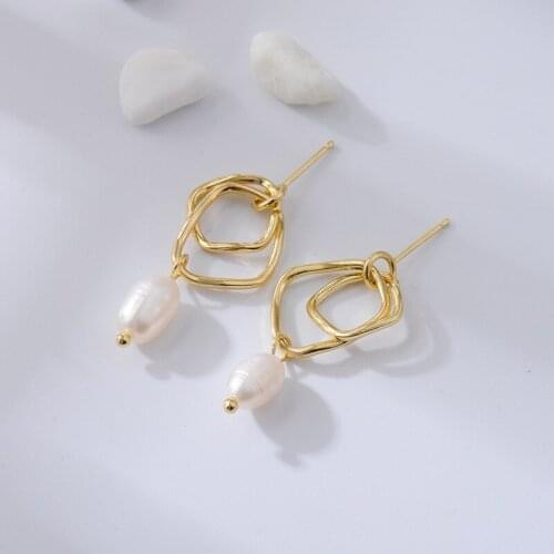 Ms earrings geometric natural freshwater pearl earrings stud earrings fashion female temperament joker pearl earrings