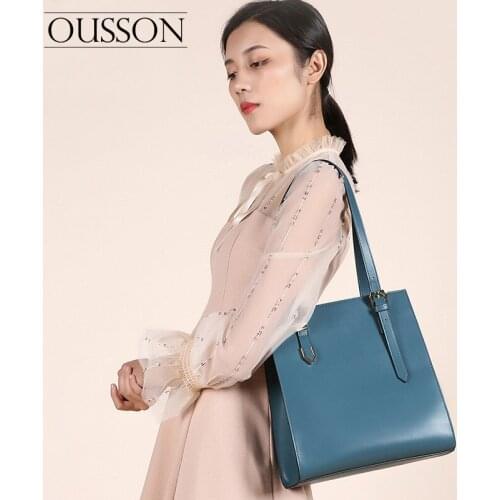 OUSSON Fashionable and versatile lightweight one-shoulder messenger blue cowhide casual commuter bucket bag