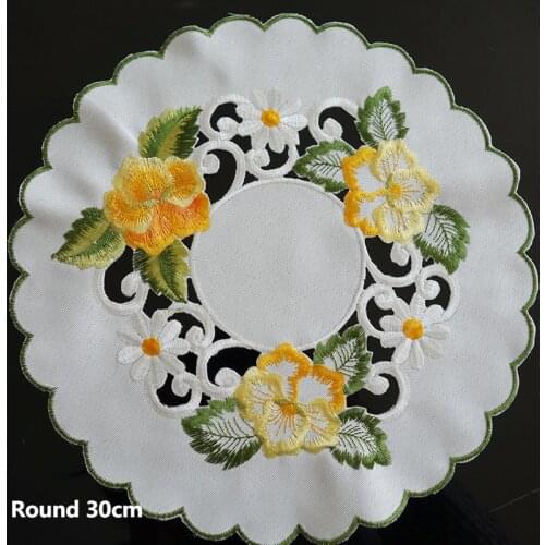 European hand hollowed out round table cloth, cup mat, embroidered Western meal mat, linen coffee mat