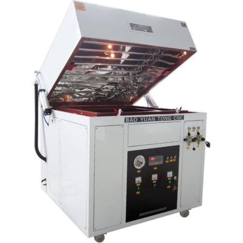 Economic Acrylic ABS Vacuum Forming Machinery for Advertising Letter Decoration Board Making