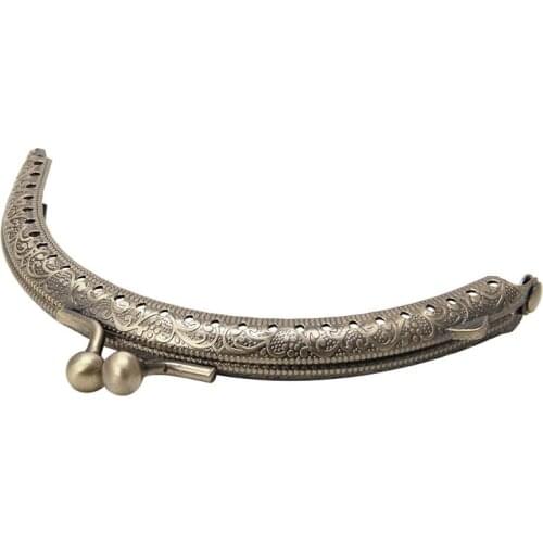 1PC Retro Metal Flower Purse Bag DIY Craft Frame Kiss Clasp Lock Bronze Silver E56C